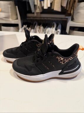 Adidas RapidaSport Bounce sneakers